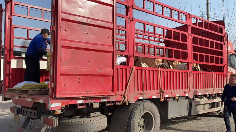 專車發(fā)博山（三個(gè)線路電力工程）